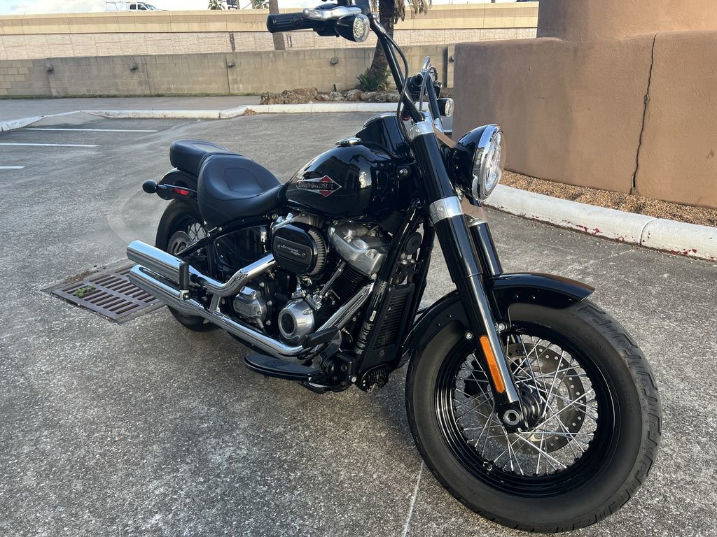 Softail® Slim®