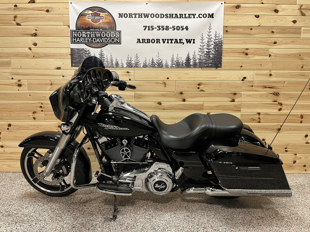 Street Glide® Special