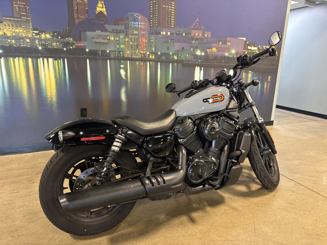 Nightster