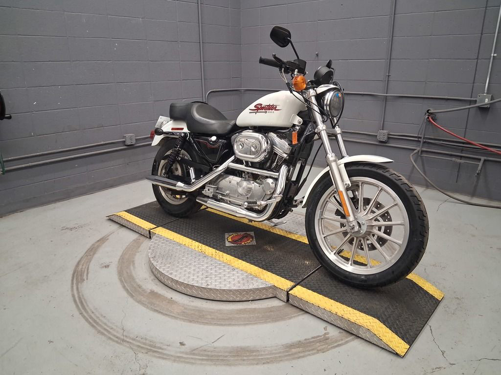 Sportster® 883 Custom