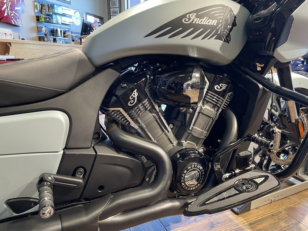 Challenger Dark Horse 112