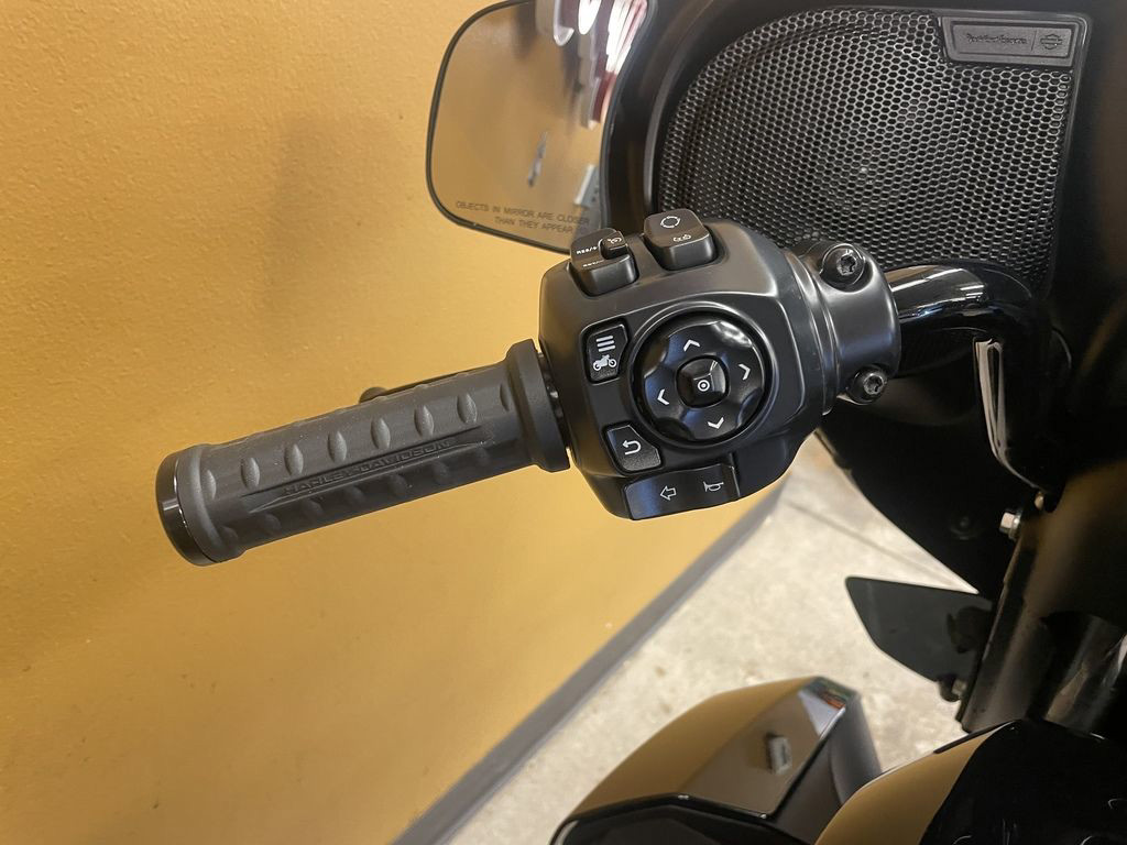 Street Glide® Ultra