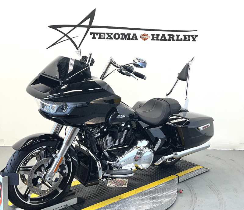 Road Glide®
