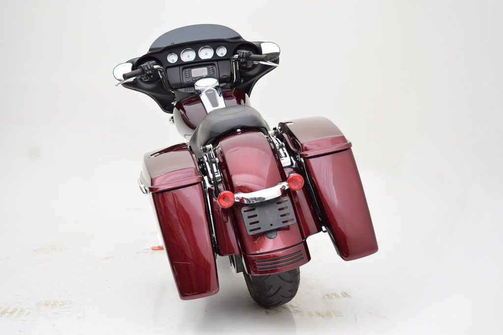 Street Glide®