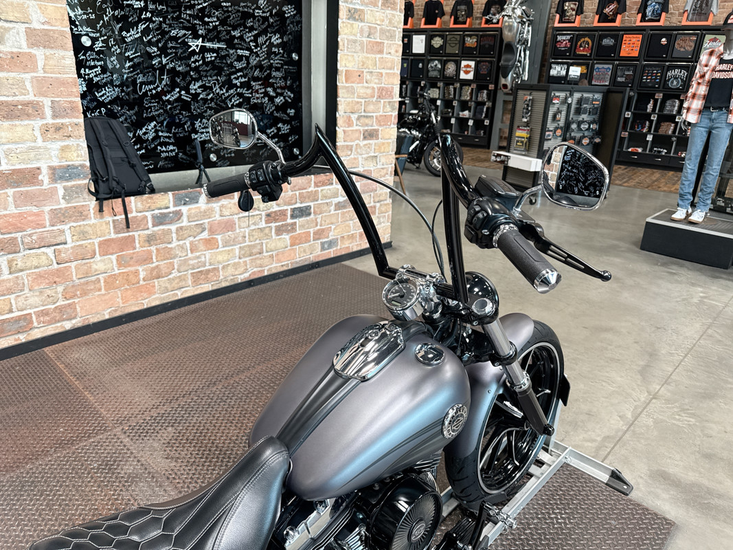 Softail® Breakout®
