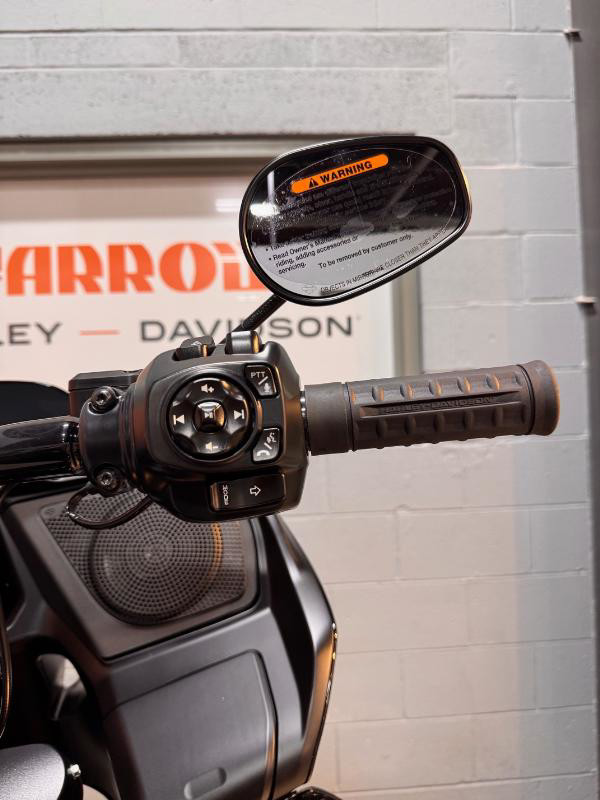 Road Glide®