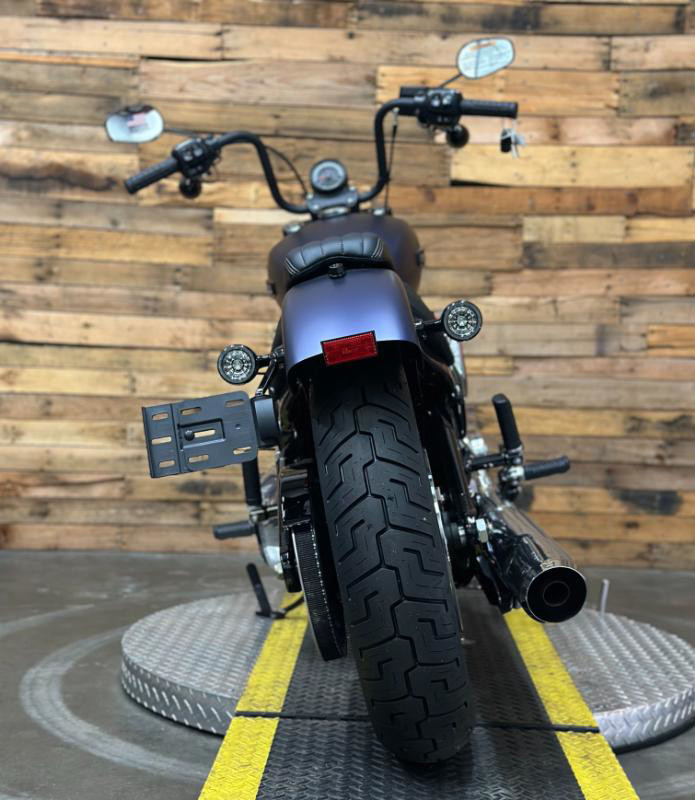 Street Bob®