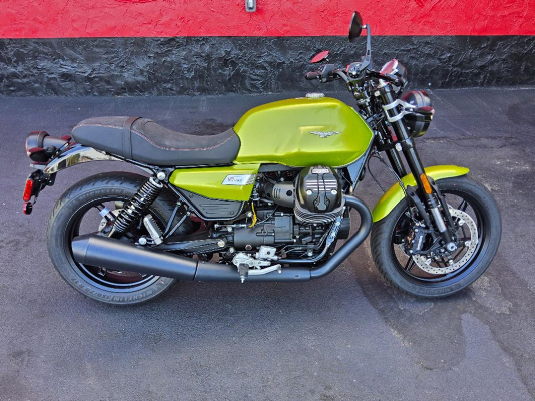 V7 Sport