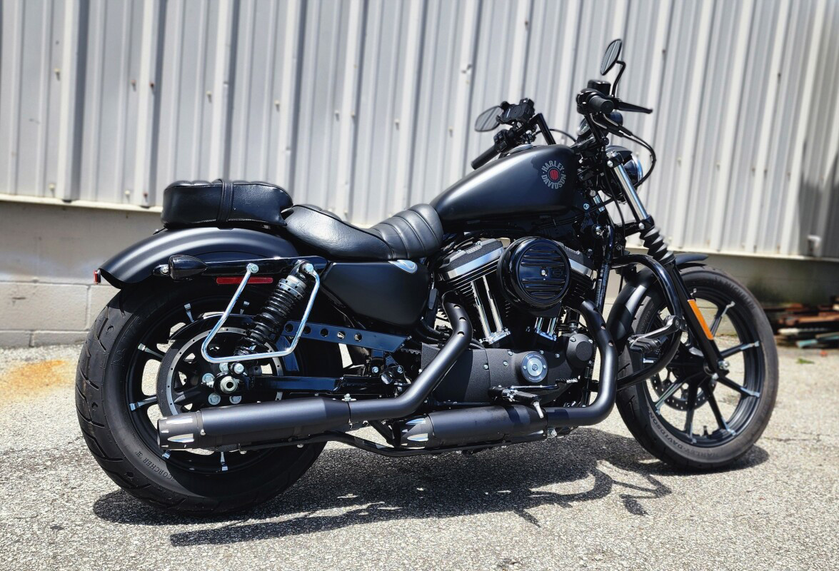 Iron 883®