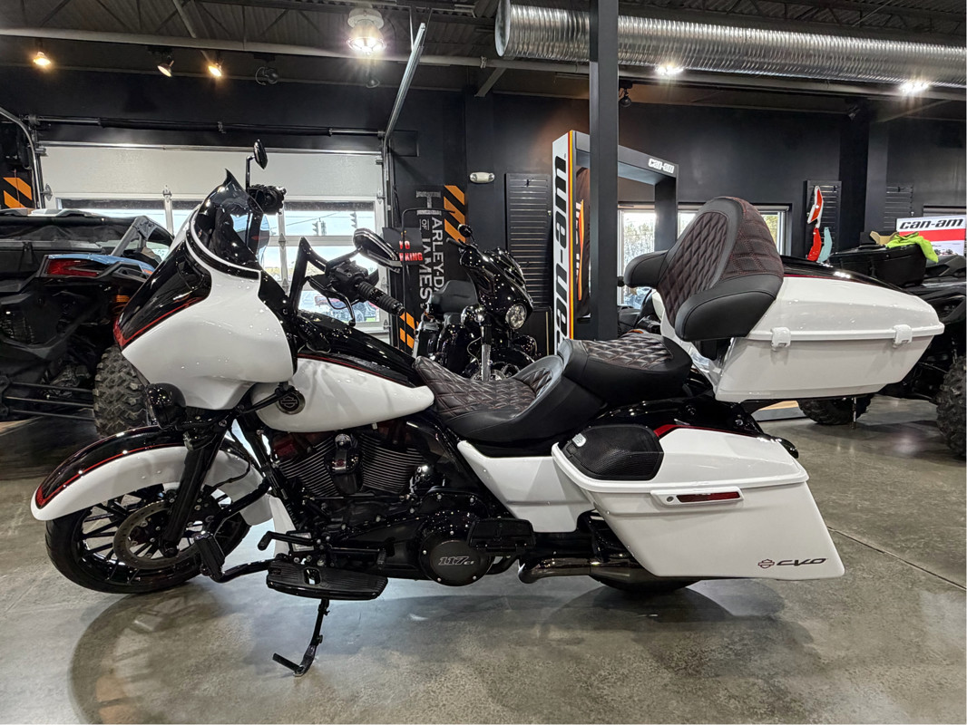 CVO® Street Glide®