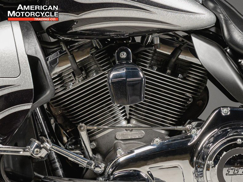 CVO® Street Glide®