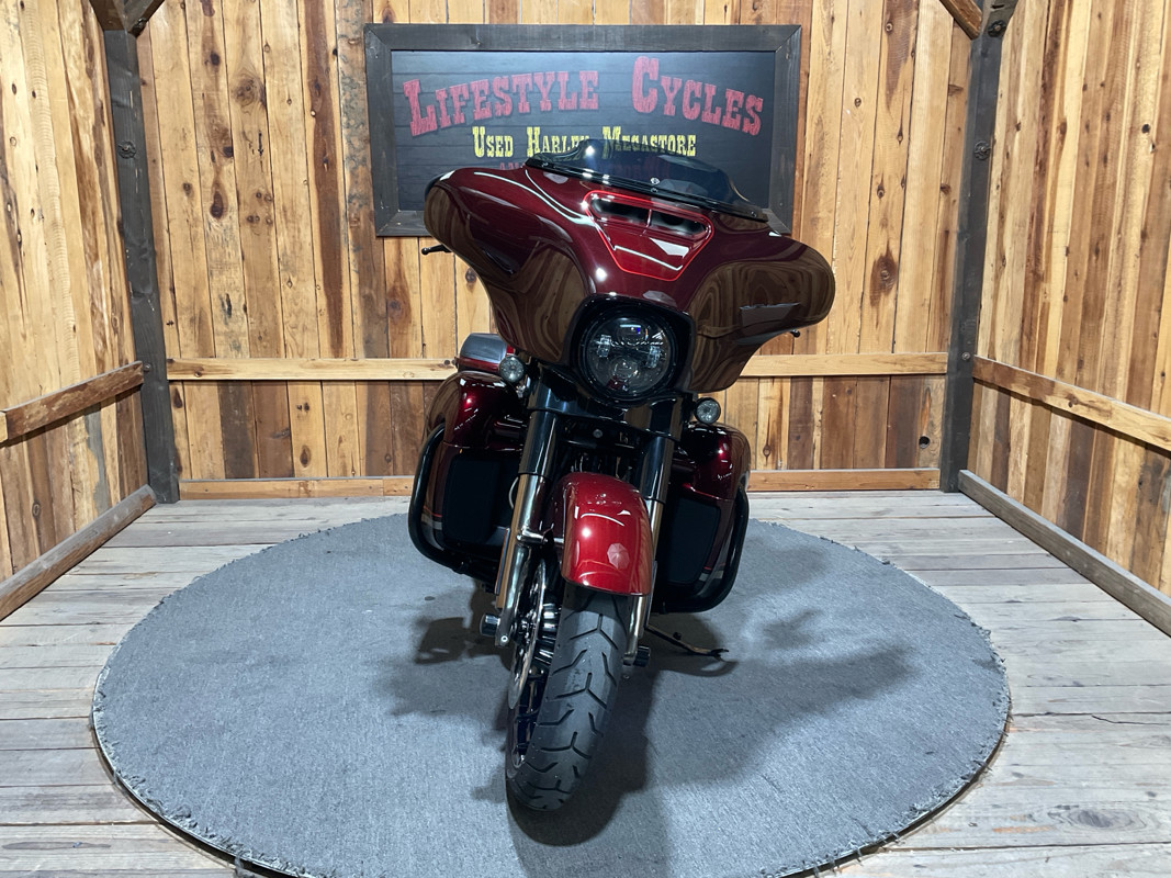 CVO® Street Glide®