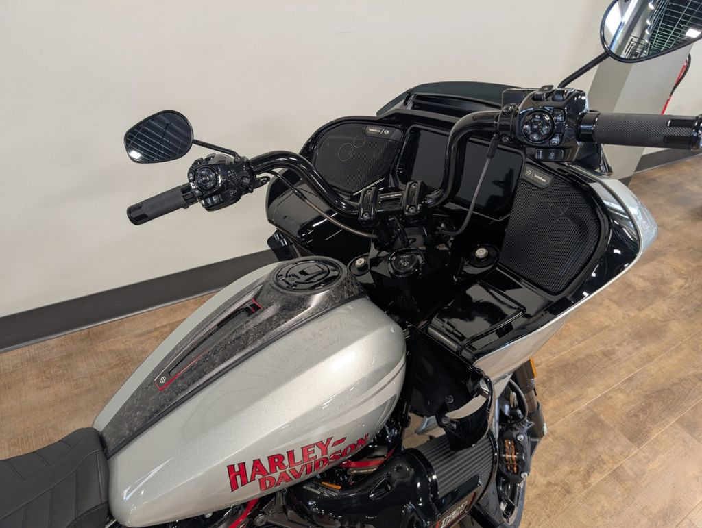 CVO® Road Glide® ST