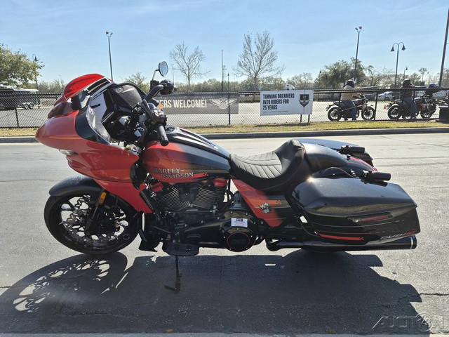 CVO® Road Glide® ST