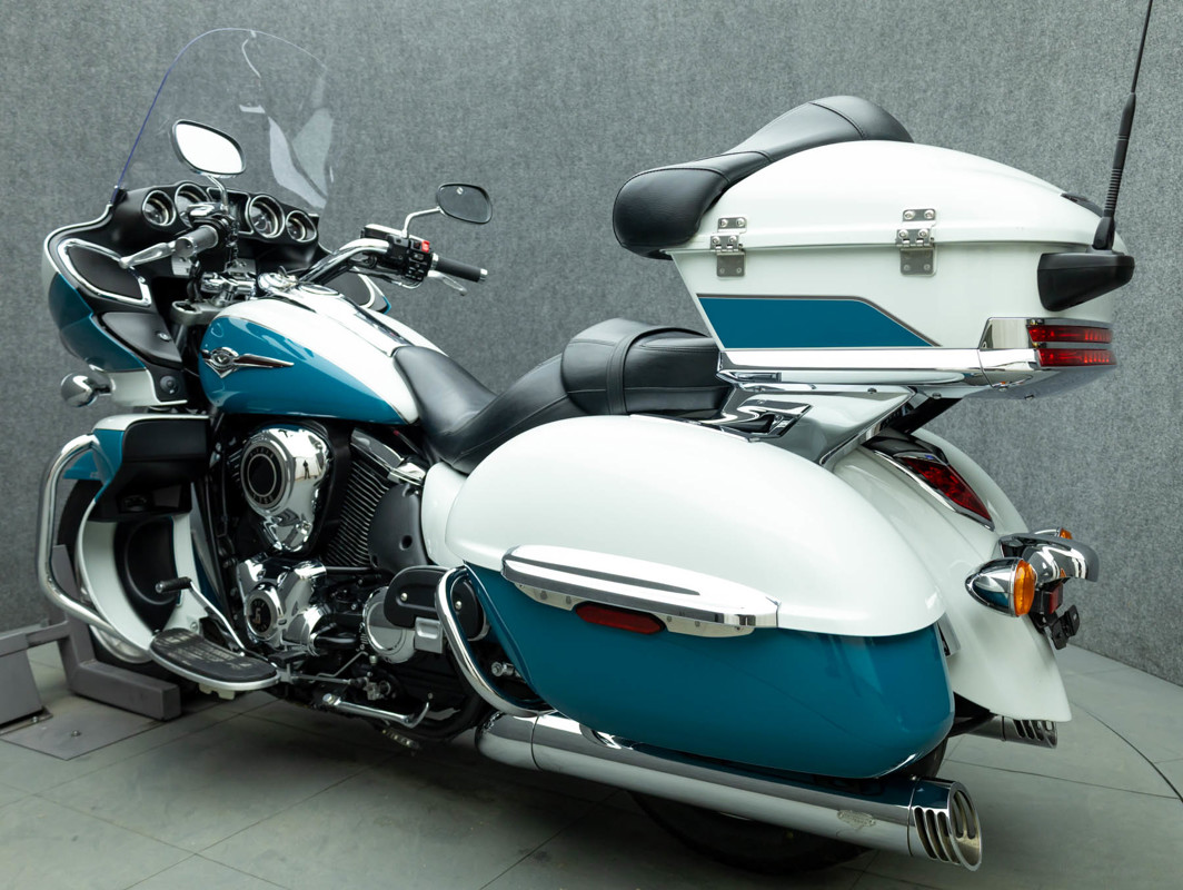 Vulcan 1700 Voyager ABS