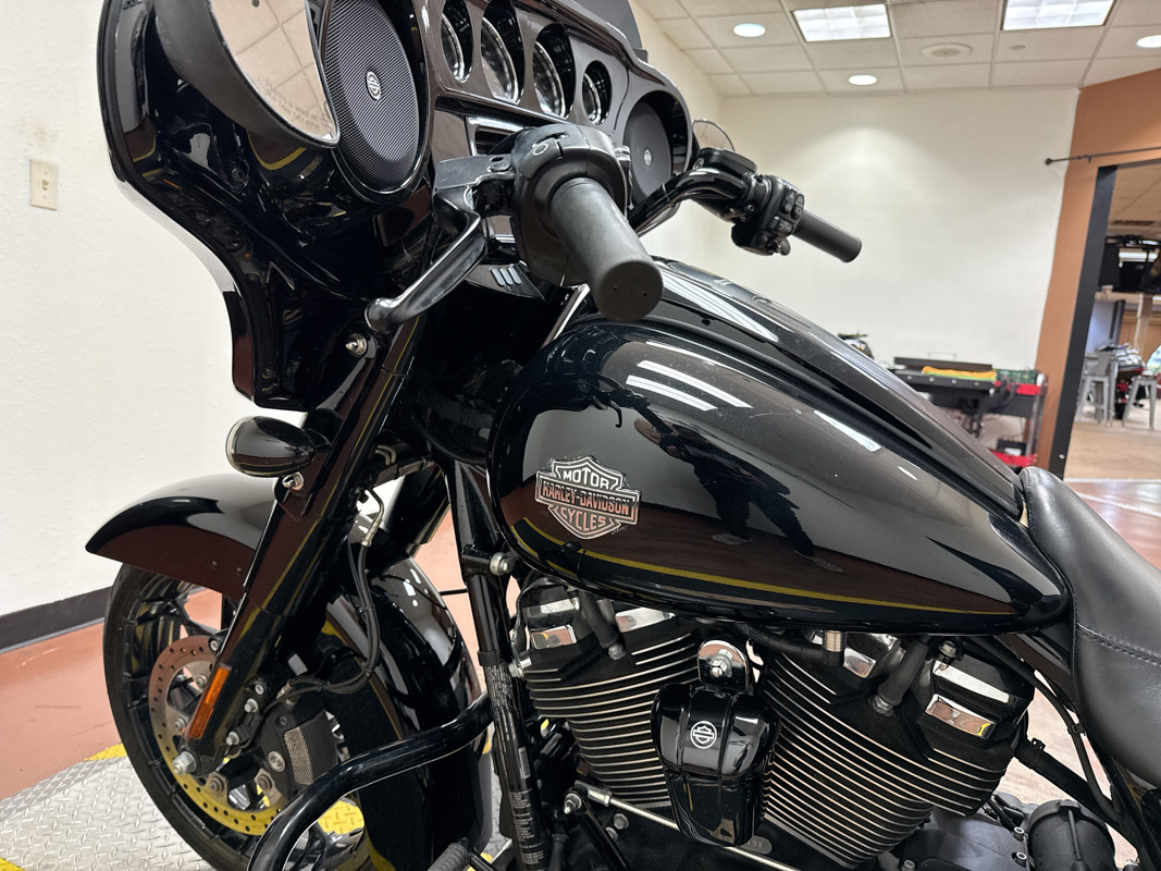 Street Glide® Special