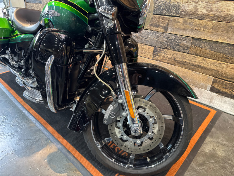 CVO™ Street Glide®
