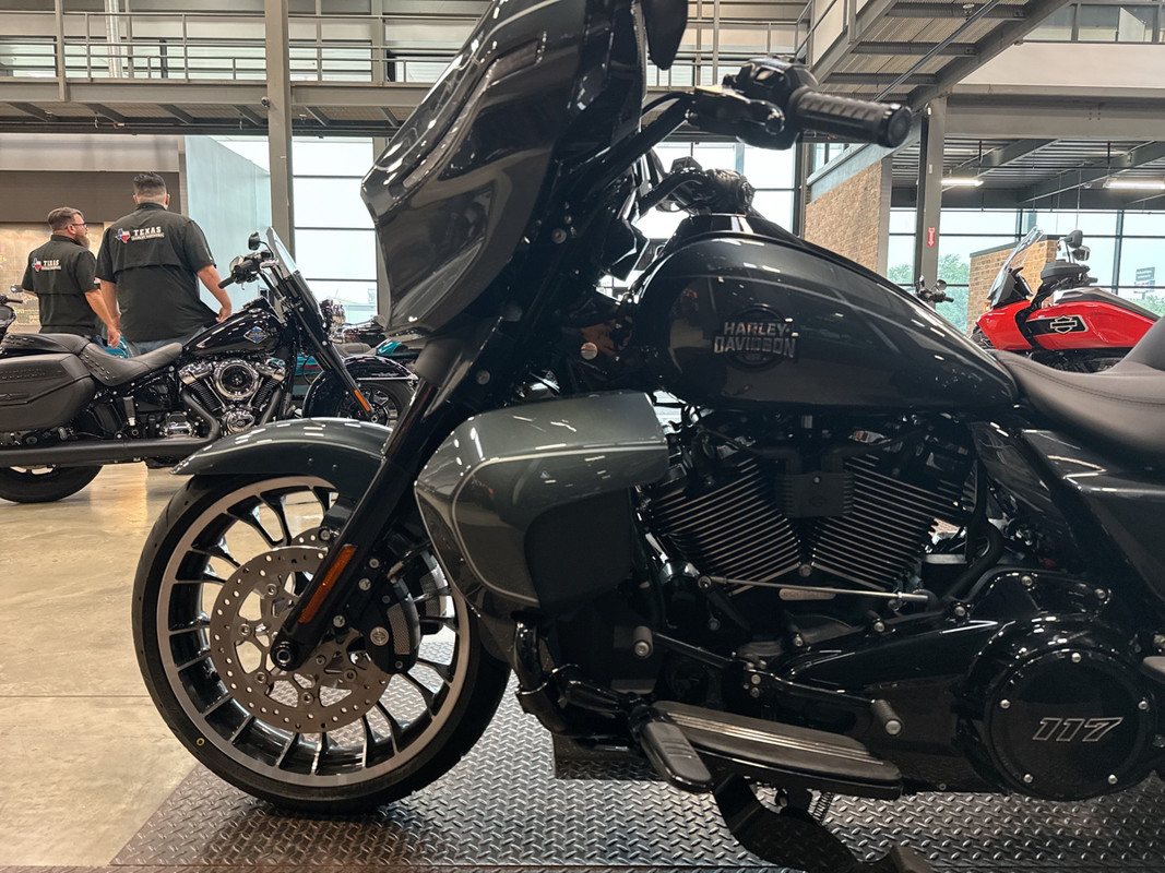 Street Glide® 3 Limited