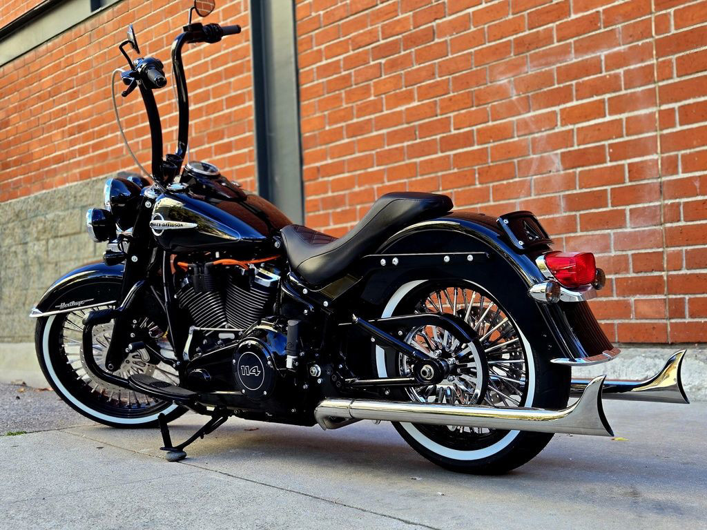 Softail® Heritage Classic 114