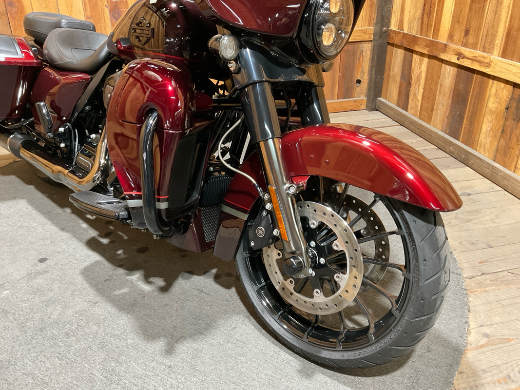 CVO® Street Glide®