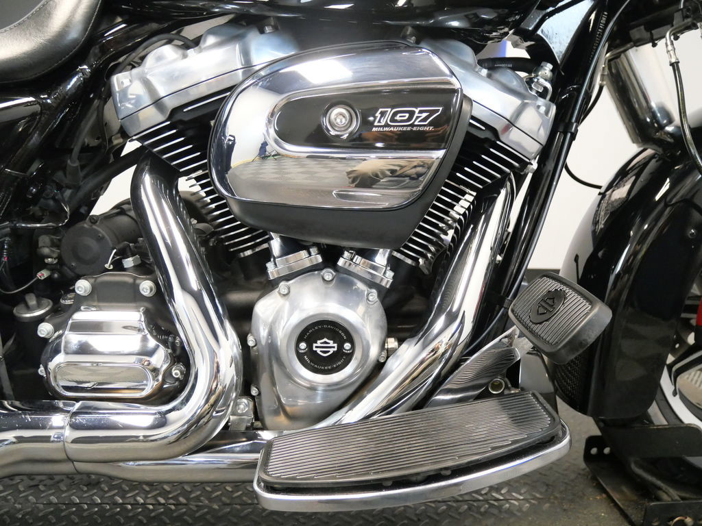 Electra Glide Standard