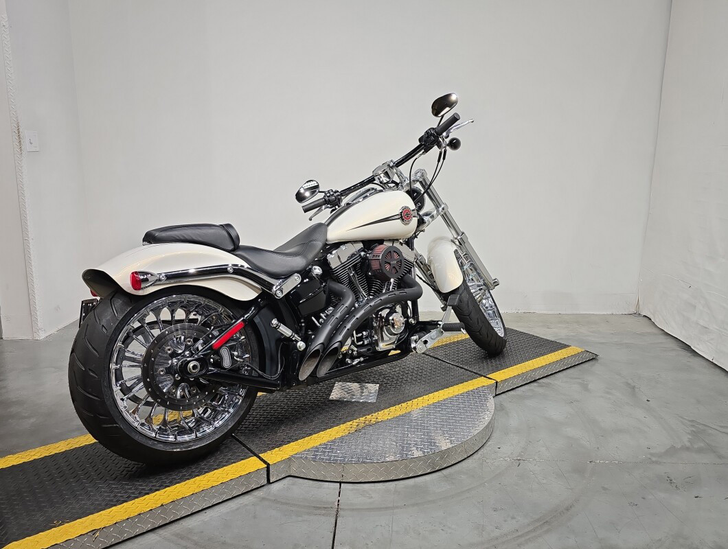 Softail® Breakout®