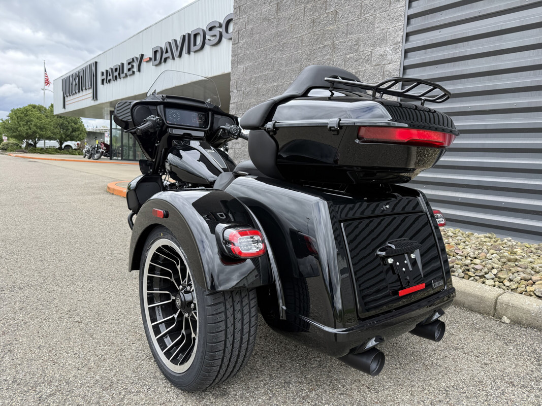 Street Glide® 3 Limited