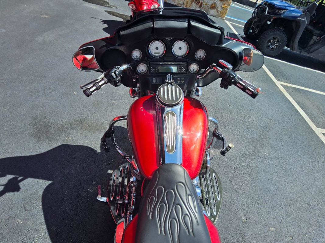 Street Glide®