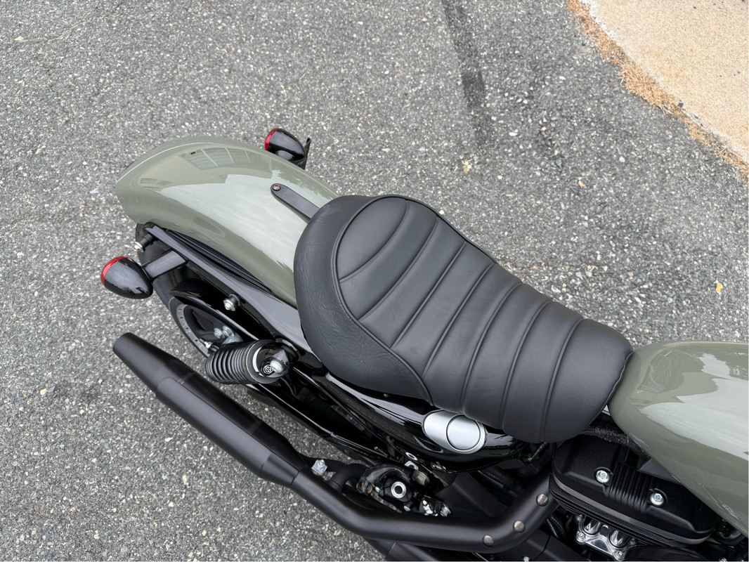 Iron 883®
