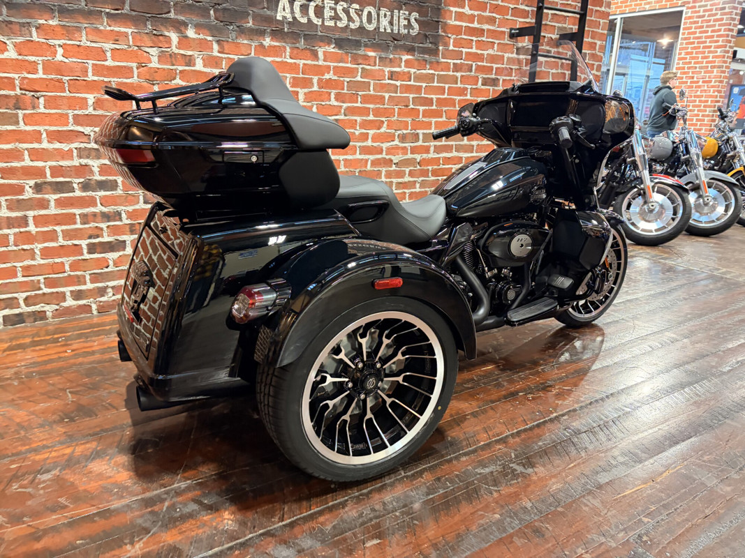 Street Glide® 3 Limited