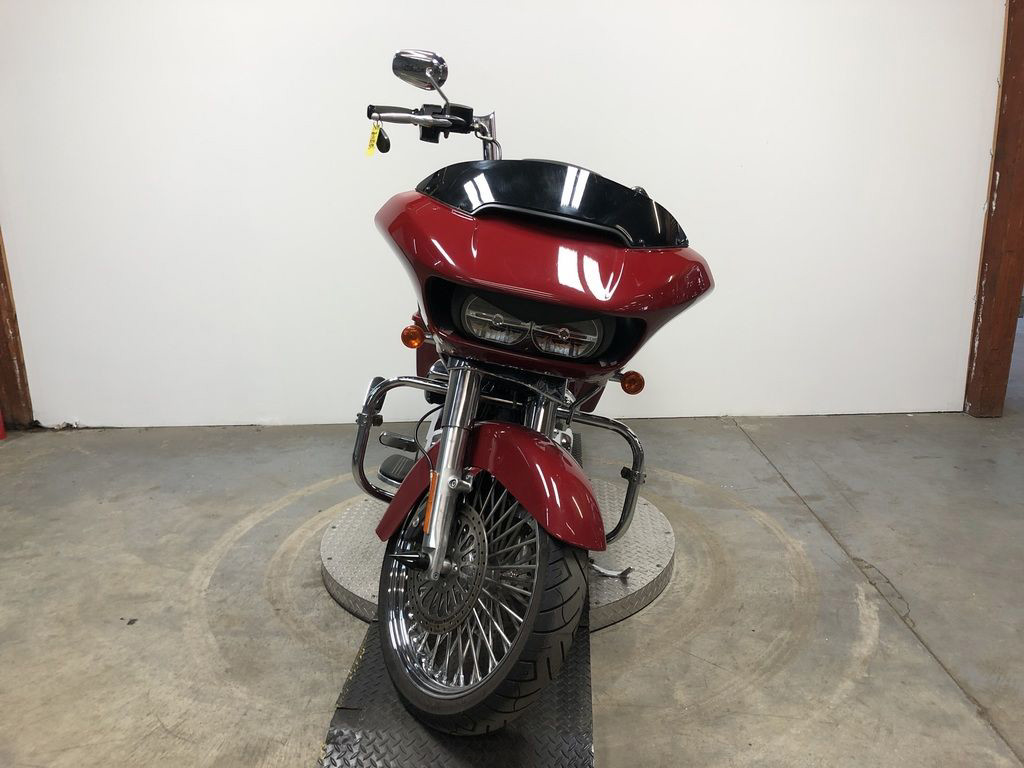 Road Glide®