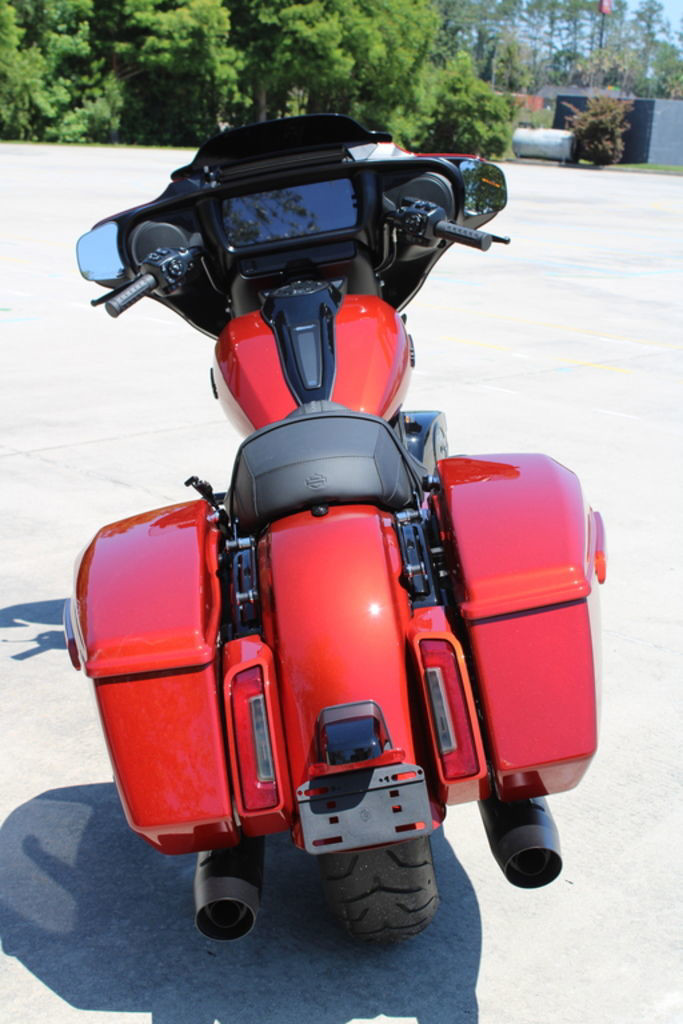 Street Glide®