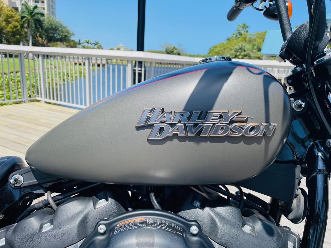 Softail® Street Bob®