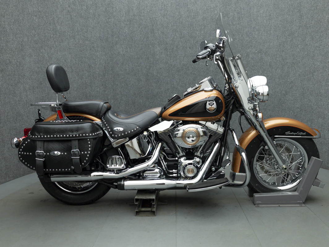 Heritage Softail® Classic Anniversary