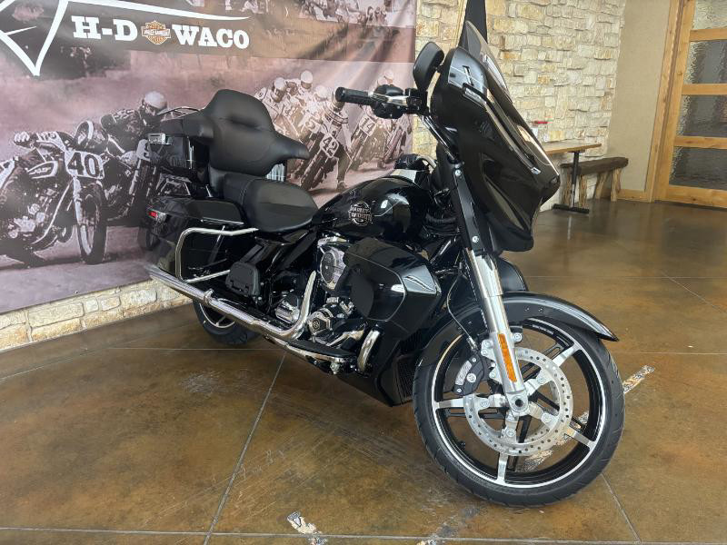 Street Glide® Ultra