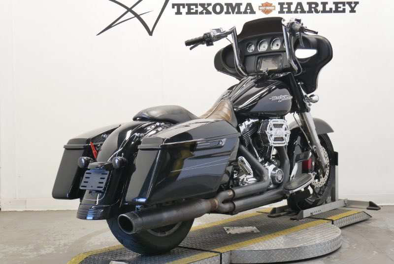 Street Glide® Special
