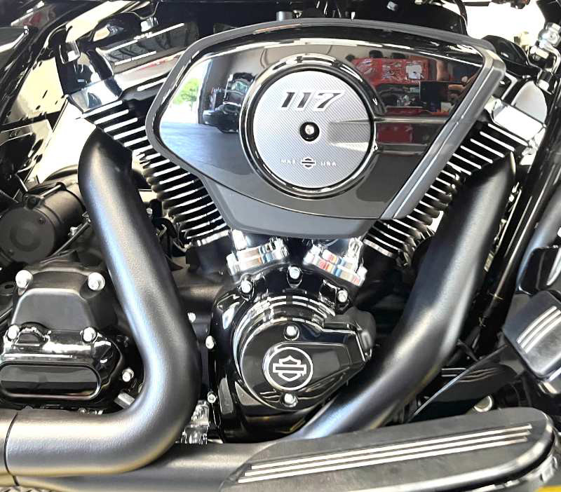 Street Glide®