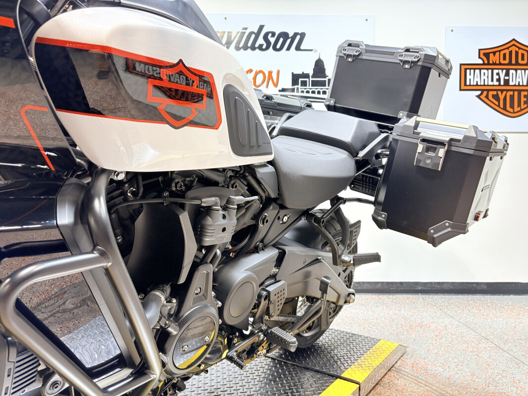 Pan America® 1250 Limited