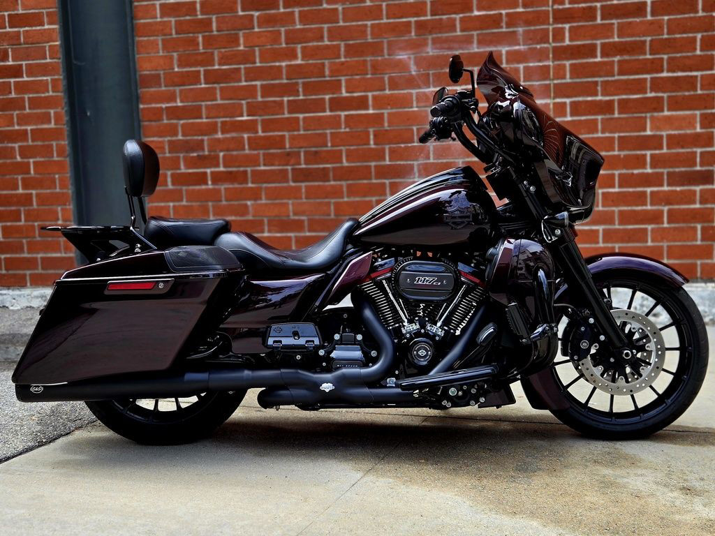 CVO® Street Glide®