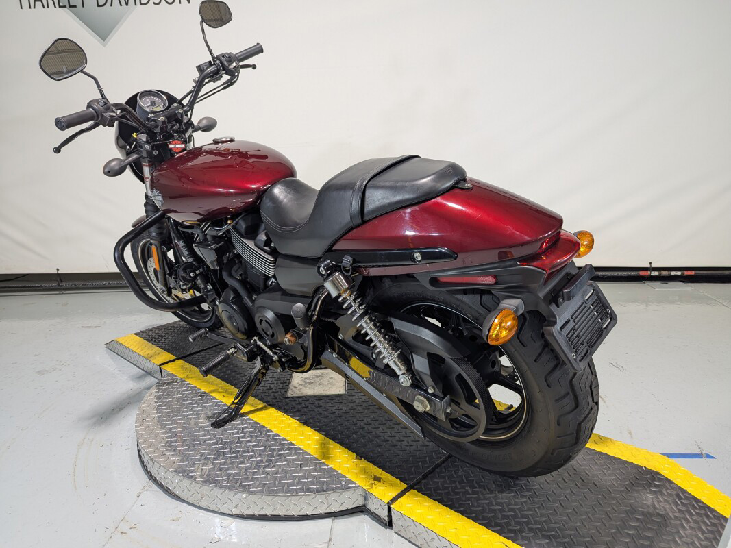 Street® 750