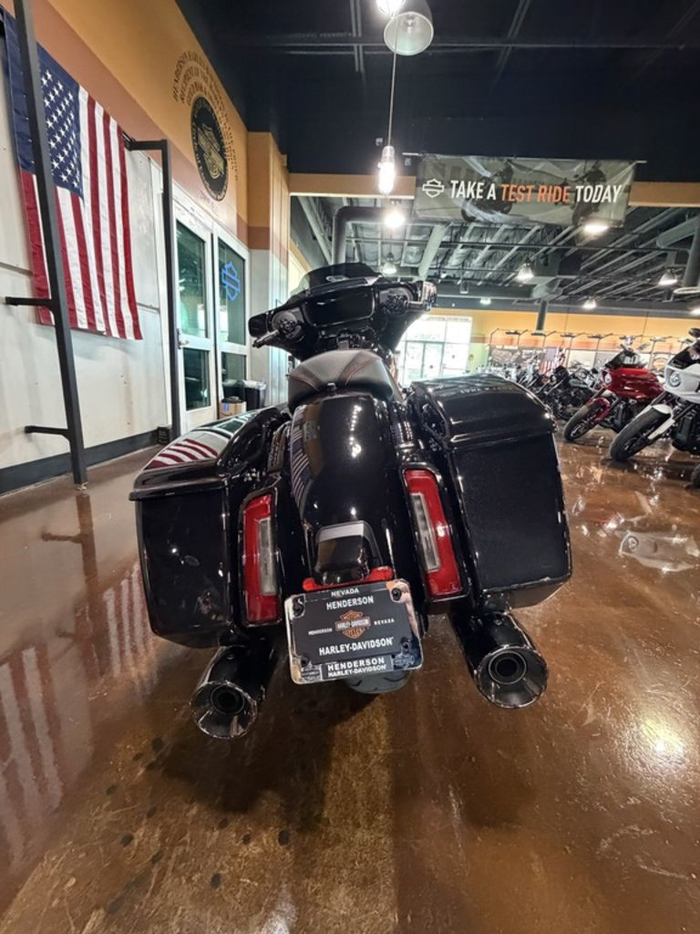 CVO® Street Glide®