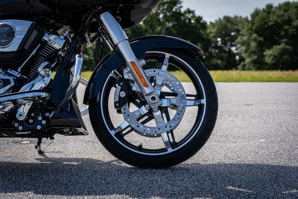 Road Glide®