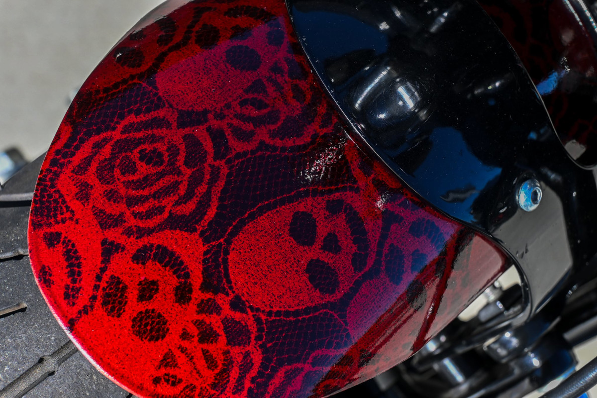 Softail® Cross Bones®