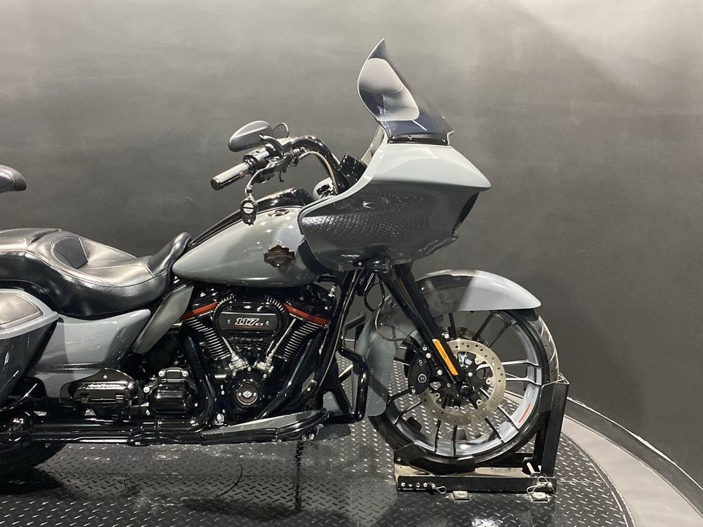 CVO® Road Glide®