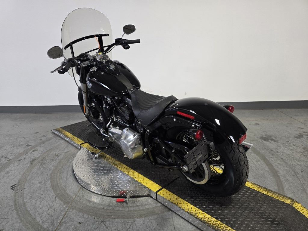 Softail® Slim®
