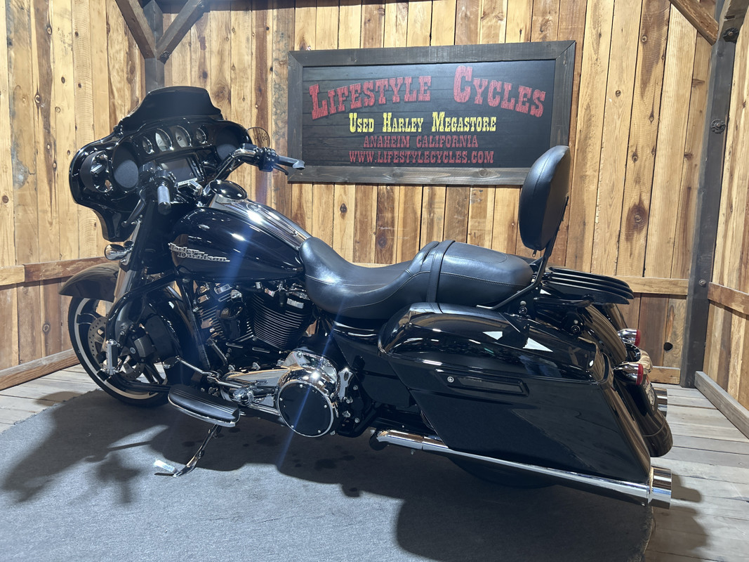 Street Glide® Special