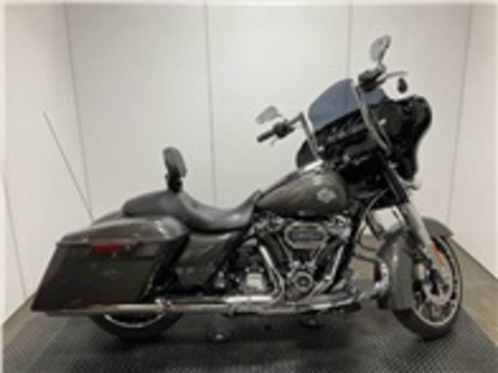 Street Glide® Special