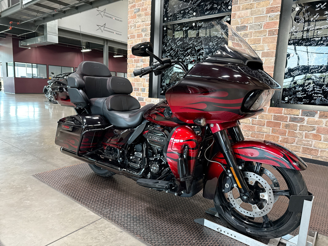 CVO® Road Glide®