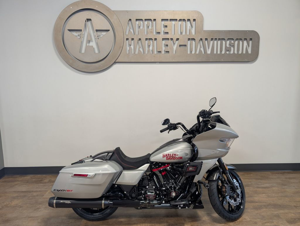 CVO® Road Glide® ST