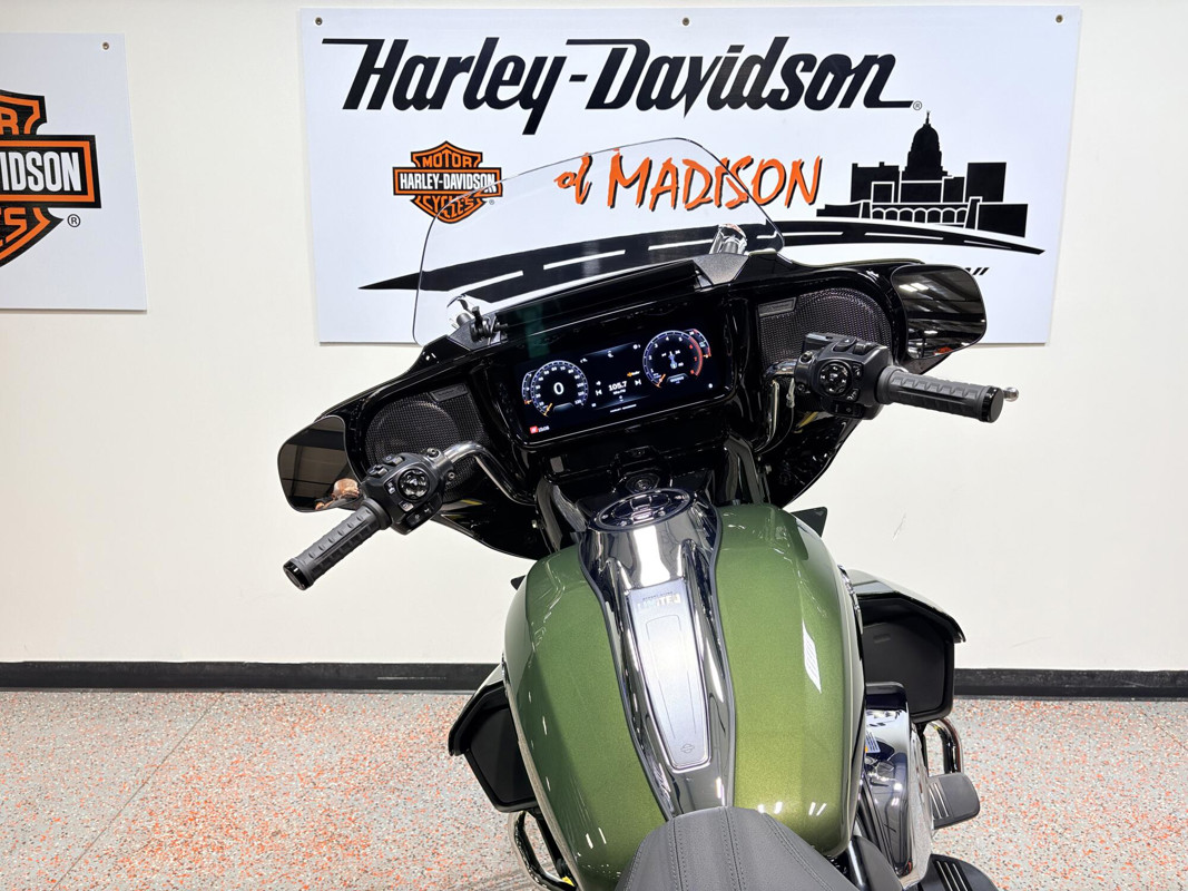 Street Glide® Limited